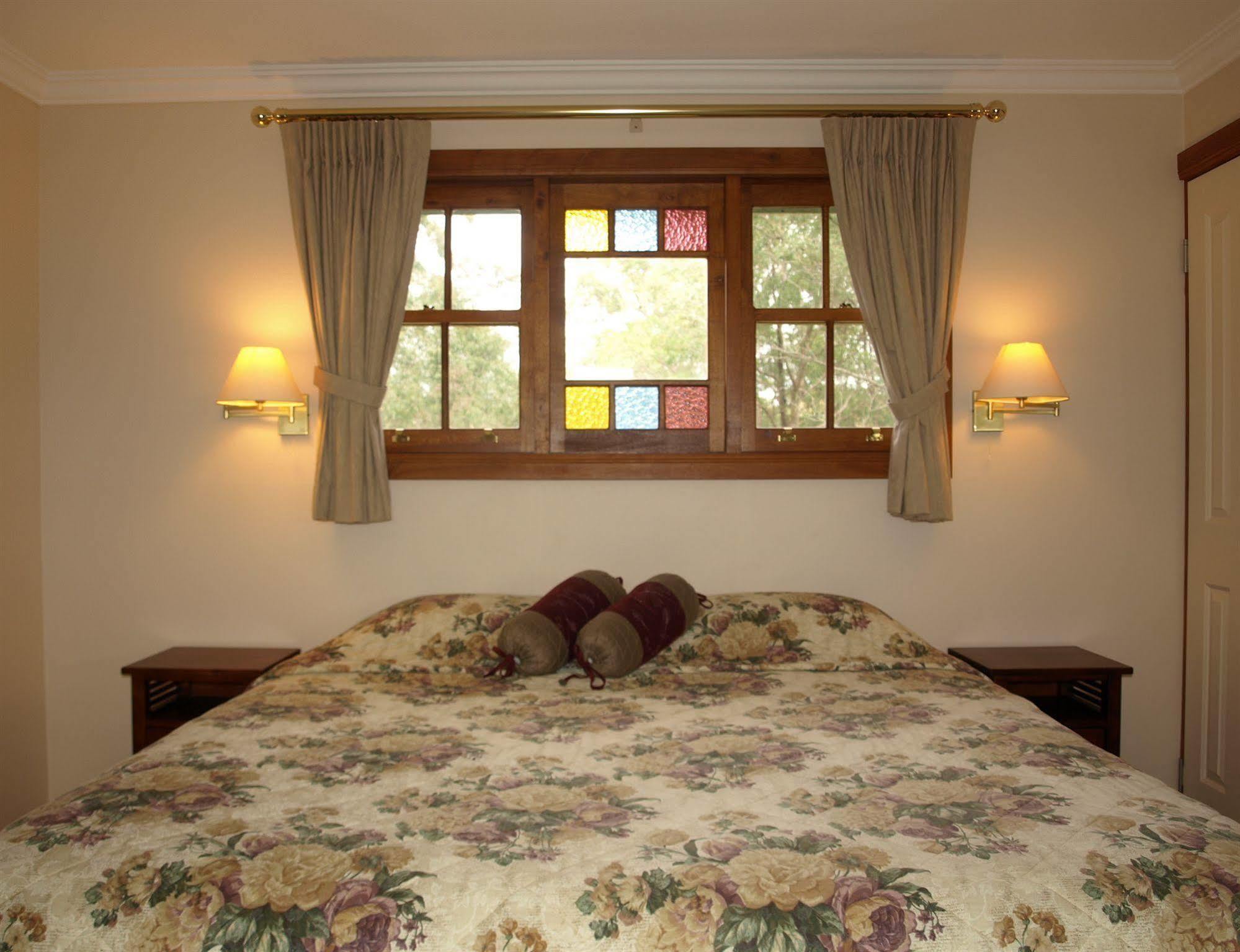 Amamoor Lodge Exterior photo