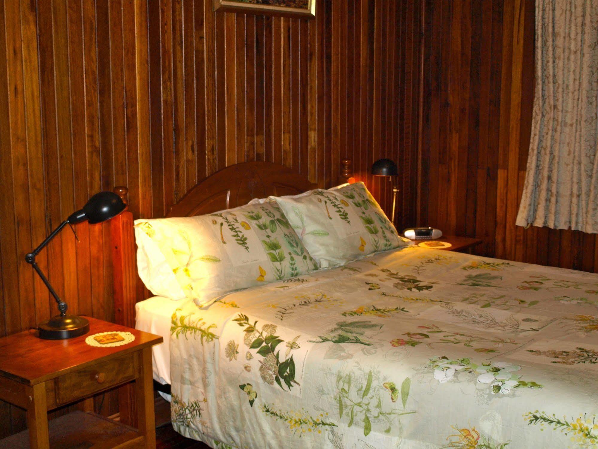 Amamoor Lodge Exterior photo