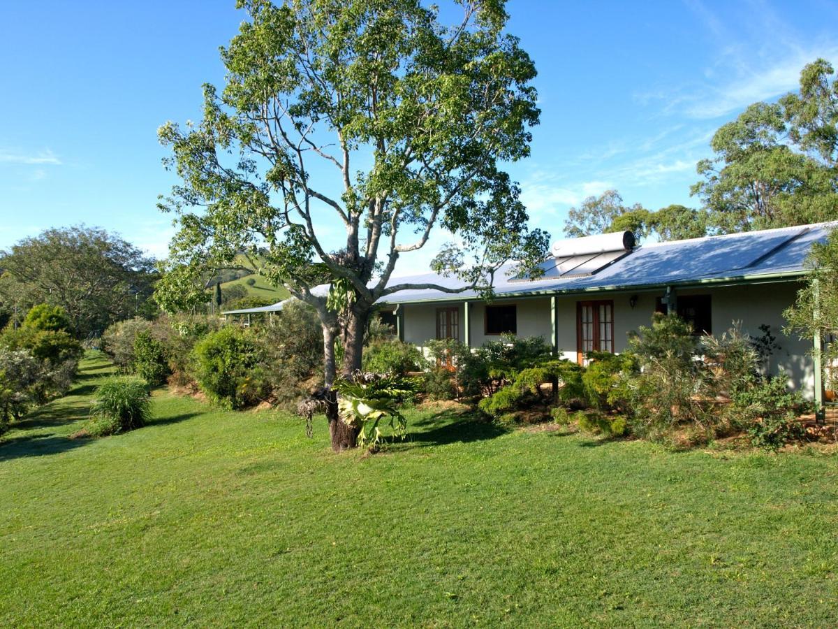 Amamoor Lodge Exterior photo